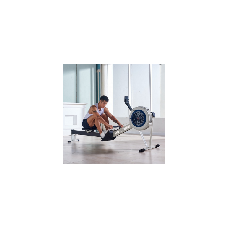 Rameur de sport pour training d'aviron.