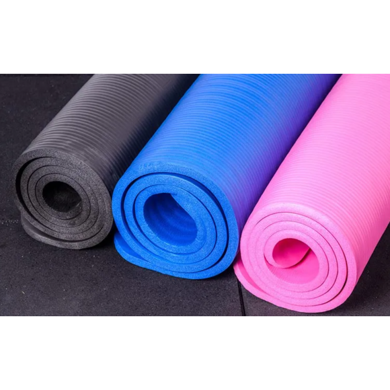 Tapis de yoga et pilate très confortable - 180 cm de longueur