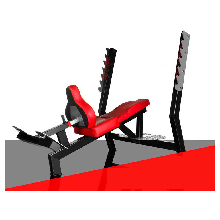 Banc de musculation incliné pour training haut du corps.