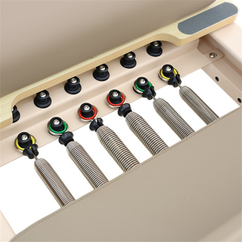 Pilates Reformer avec système de résistance à ressorts