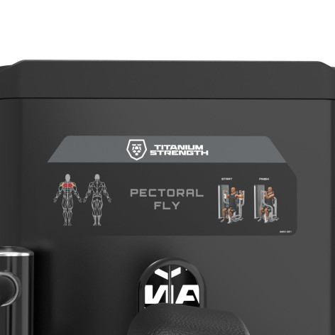 Machine Pec Fly Titanium Strength