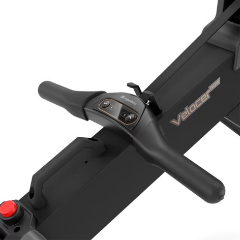 Rameur pour entraînement cardio et renforcement musculaire