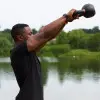 Kettlebell en fonte noir mate large choix de poids de 4 à 32 kg - vue 2