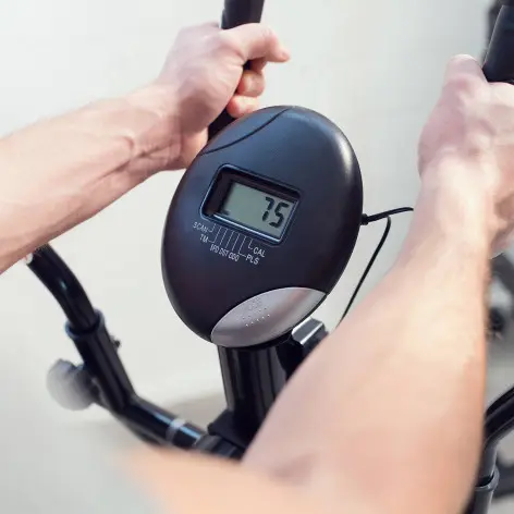 Vélo d'appartement elliptique de cardio-training et fitness - vue 3
