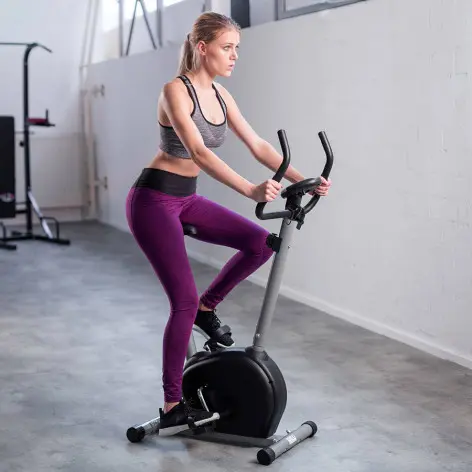 Vélo d'appartement 8 niveaux avec écran LCD - vue 2