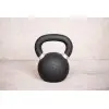 Kettlebells en fonte au design noir pour training en home-gym - vue 7