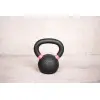Kettlebells en fonte au design noir pour training en home-gym - vue 3