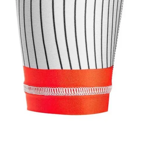 T-shirt de sport de cross-training, musculation ou MMA moulant - vue 3