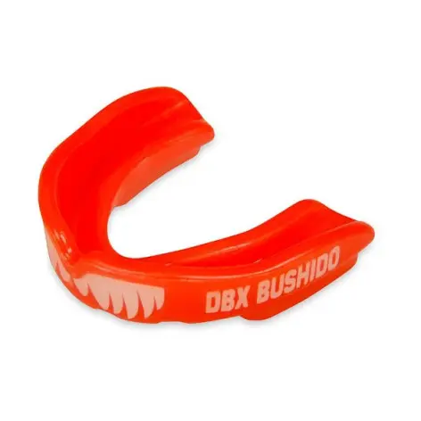 Protège dents en silicone adaptable pour sports de contact. - vue 7