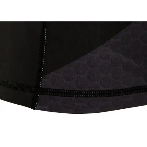 T-shirt de sport anti transpirant et anti odeur pour séances de cross-training ou homegym - vue 4