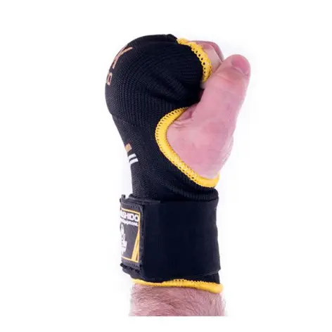 Mitaines de protection pour entraînements de boxe. - vue 4