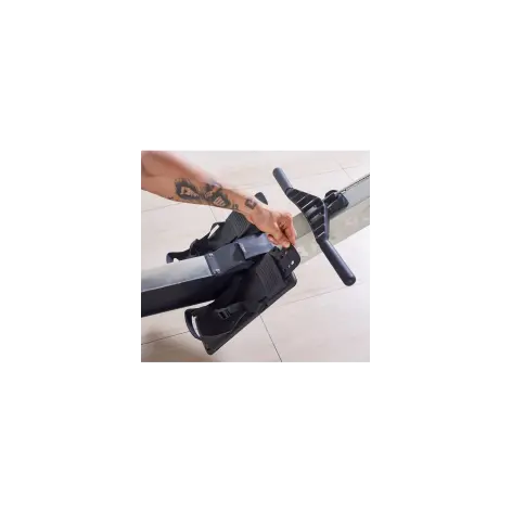 Rameur de sport pour training d'aviron. - vue 4