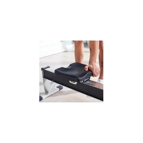 Rameur de sport pour training d'aviron. - vue 3