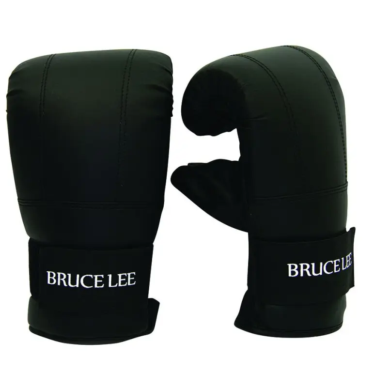 Gants de boxe pour entrainement sur sac de frappe signature Bruce Lee