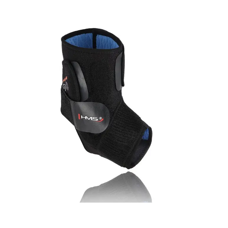 Chevillère de protection avec renforts.