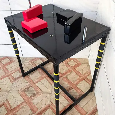 Lot table noir avec coussin de protection  pour combat au bras de fer - vue 6