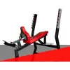 Banc de musculation incliné pour training haut du corps.