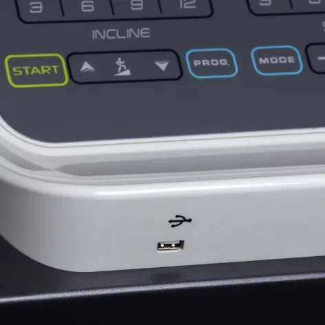 Tapis roulant professionnel pour entrainement cardio avec inclinaison en salle de sport. - vue 4