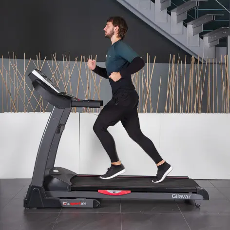 Tapis de course avec vitesse maximale de 20 km/h pour séance de cardio intense. - vue 10
