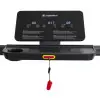Tapis de course haut de gamme pour training de cardio intense en salle de sport. - vue 3