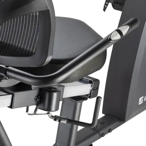 Vélo semi-allongé de cardio avec système de freinage magnétique. - vue 7