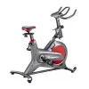 Vélo de vitesse pour entraînement de vitesse en salle de sport professionnelle.