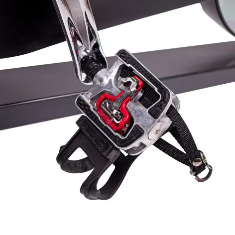 Vélo de spinning avec volant d'inertie de 20 kg pour training sportif en home-gym. - vue 8