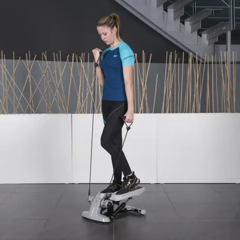 Stepper peu encombrant avec sangles en caoutchouc pour training endurance. - vue 6