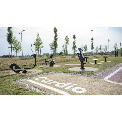 Atelier d'entraînement de cardio outdoor - vue 2