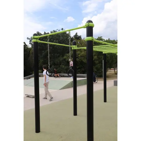 Barre fixe avec anneaux d'entraînement - vue 2