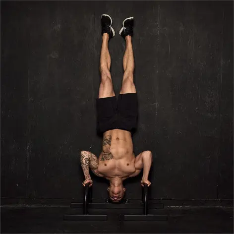 Barres parallèles pour entraînement à la maison - vue 2