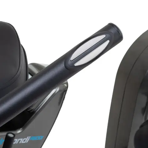 Vélo de cardio professionnel pour entraînement physique complet et intense. - vue 15