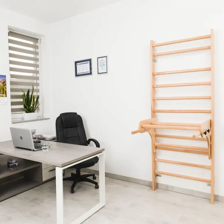 Espaliers d'intérieur en bois avec accessoires - vue 1