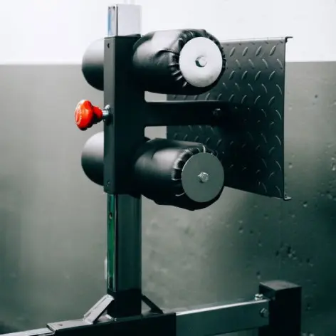 Glute ham raise professionnel ultra-confortable et stable pour des trainings efficaces - Titanium Strength - vue 3