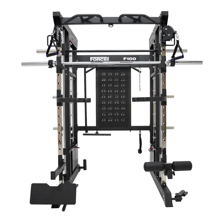 Rack polyvalent Force USA F100 V2 avec 200 kilos de plaques de poids et accessoires de training