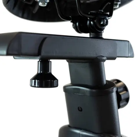 Vélo d'appartement vertical professionnel Titanium Strength - vue 8