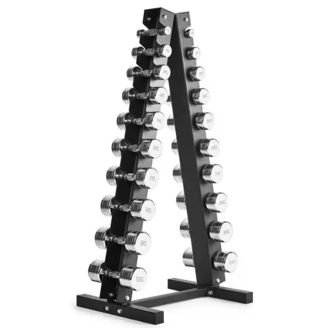 Rangement optimisé pour 10 paires d’haltères.