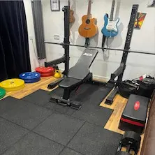 Homegym de musculation inspiration avec chandelles