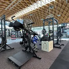 Strongman workout - Salle d'entraînement musculaire pour bodybuilders