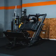 Idée de salle de musculation professionnelle avec leg press dual hack squat ATX