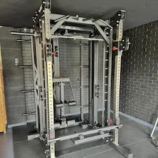 Smith machine professionnelle ATX pour homegym - Entraînements complets 